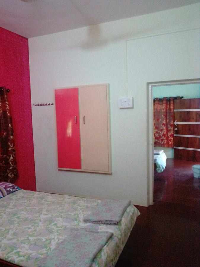 Hotel Anjali Lodge Mālvan Dış mekan fotoğraf